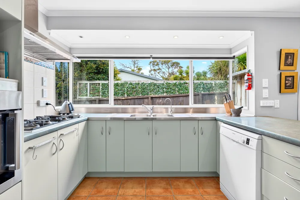 Photos of 21A Savoy Road