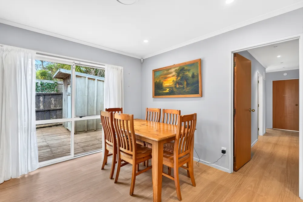 Photos of 21A Savoy Road