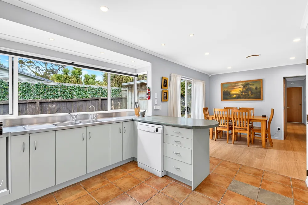 Photos of 21A Savoy Road
