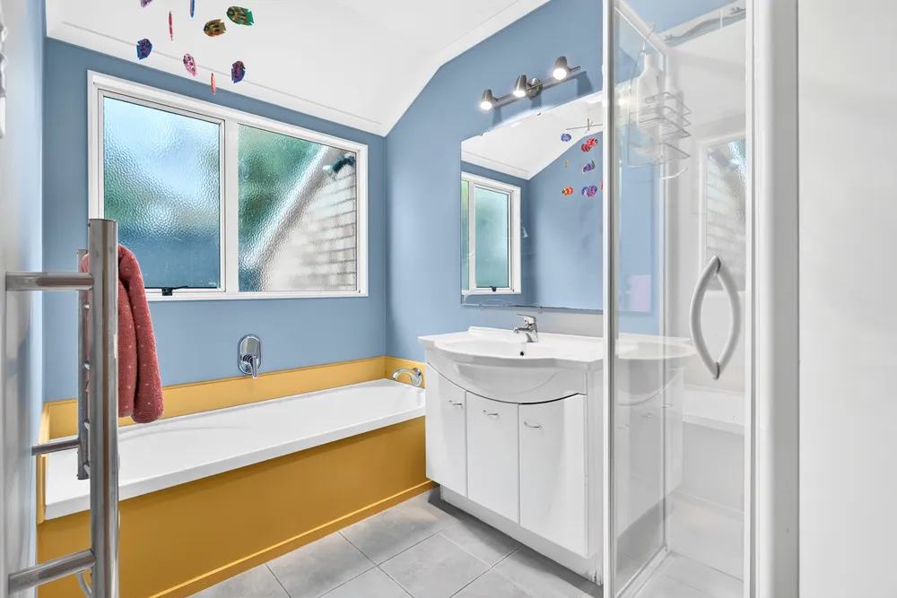 Photos of 21A Savoy Road