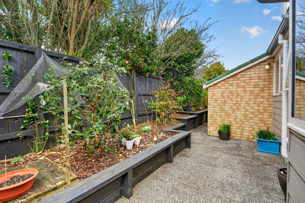 Photos of 21A Savoy Road