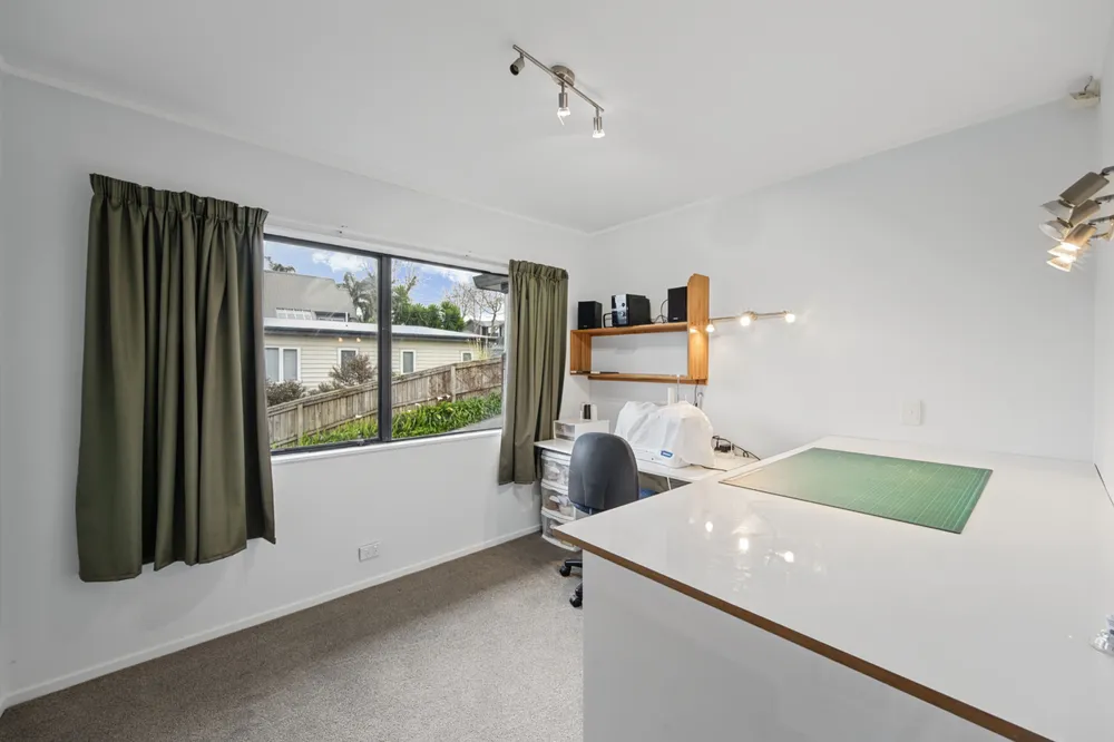 Photos of 49 Cockle Bay Road