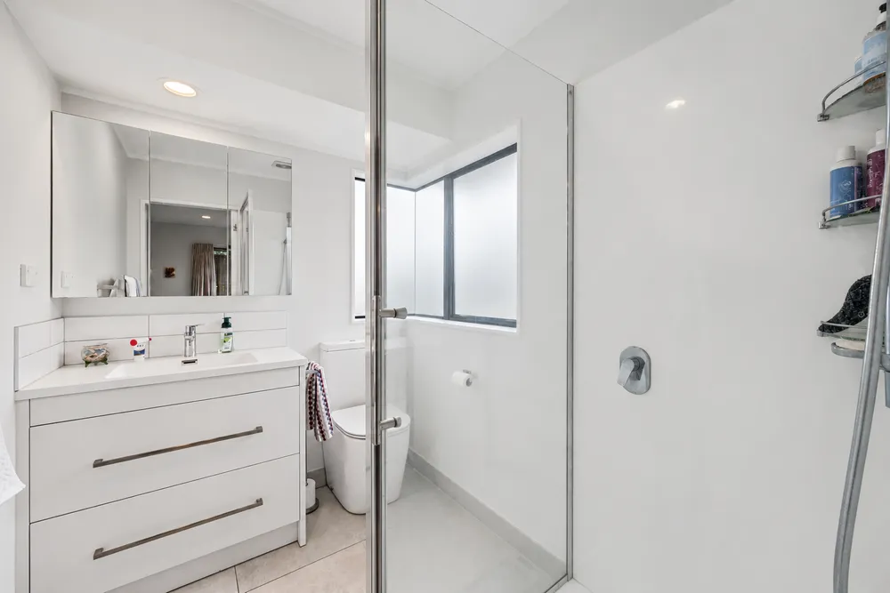Photos of 49 Cockle Bay Road