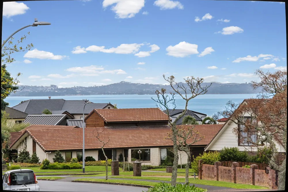 Photos of 49 Cockle Bay Road