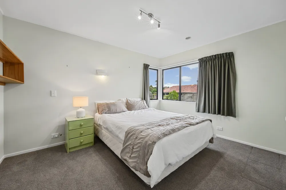 Photos of 49 Cockle Bay Road