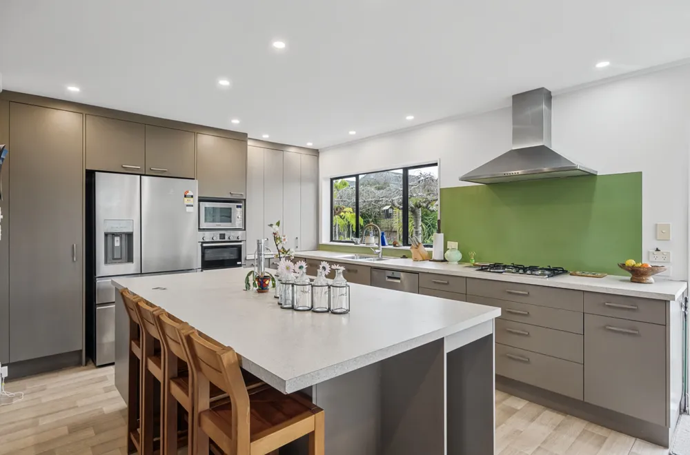 Photos of 49 Cockle Bay Road