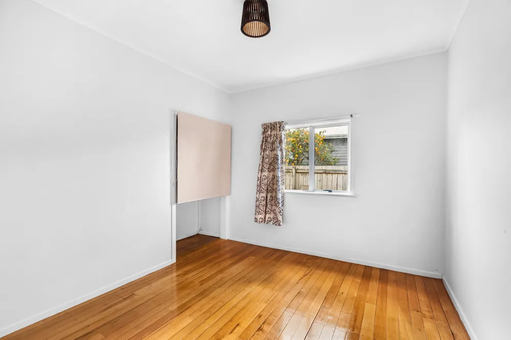 Photos of 20 Keyte Street