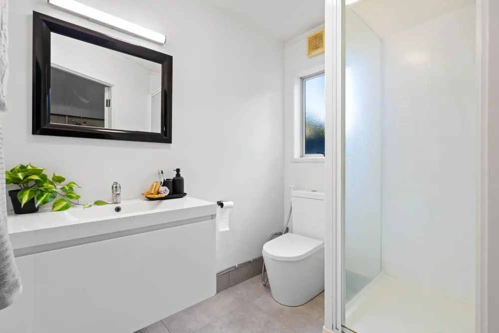 Photos of 17 Kotare Crescent