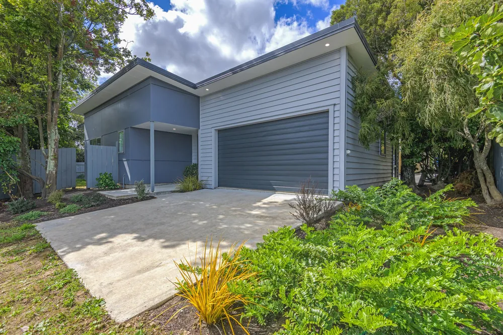 Photos of 5A Aokautere Drive