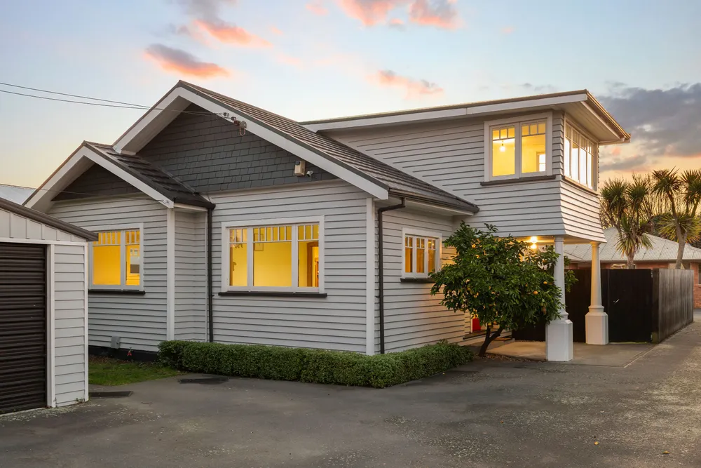 Photos of 61 Diamond Avenue