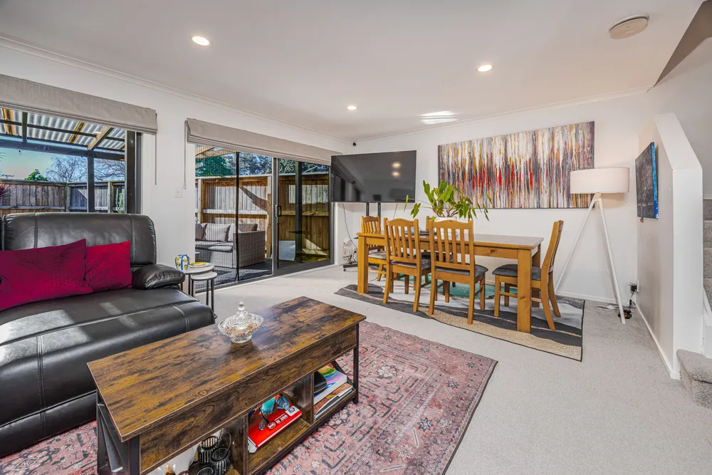 Photos of 192 Rosebank Road