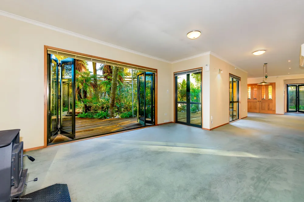 Photos of 74A Patten Street