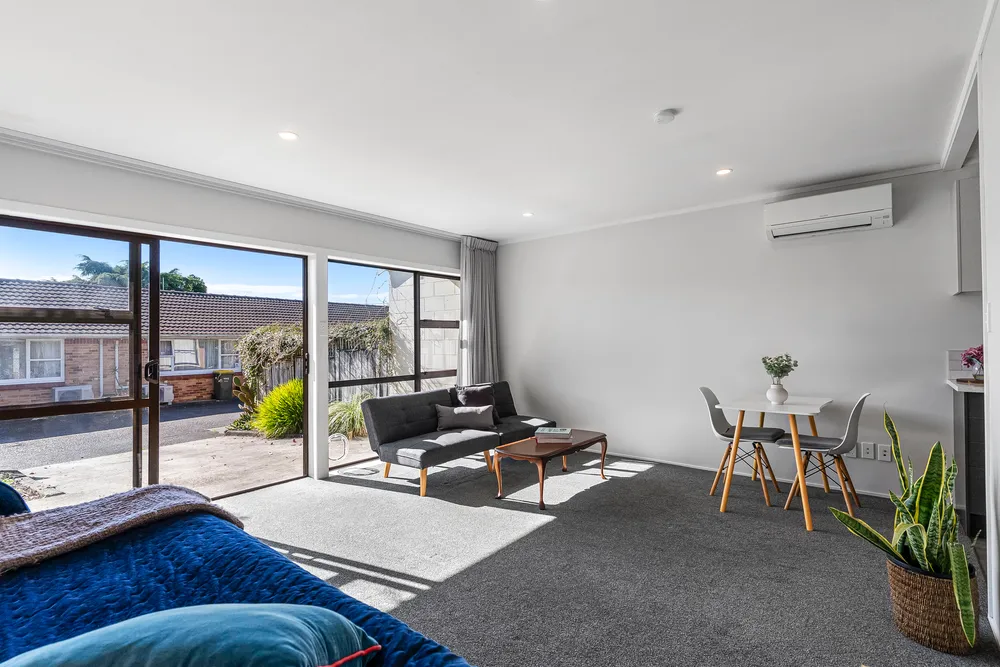 Photos of 21/85 Edmonton Road