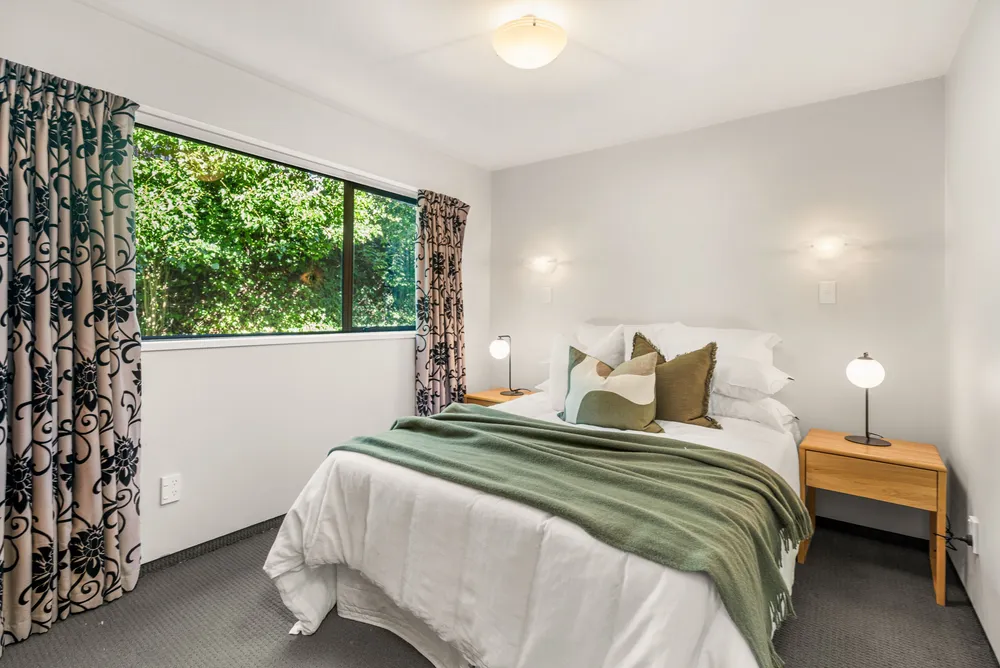 Photos of 24 Sedgwick Way