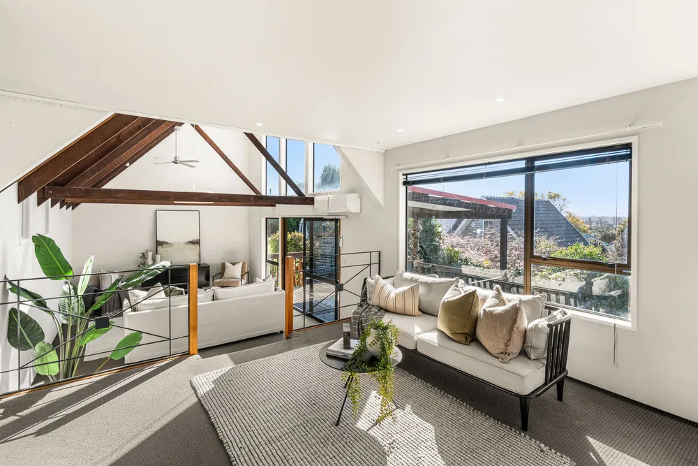Photos of 24 Sedgwick Way