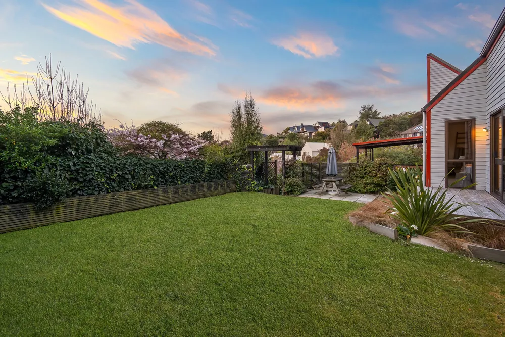 Photos of 24 Sedgwick Way