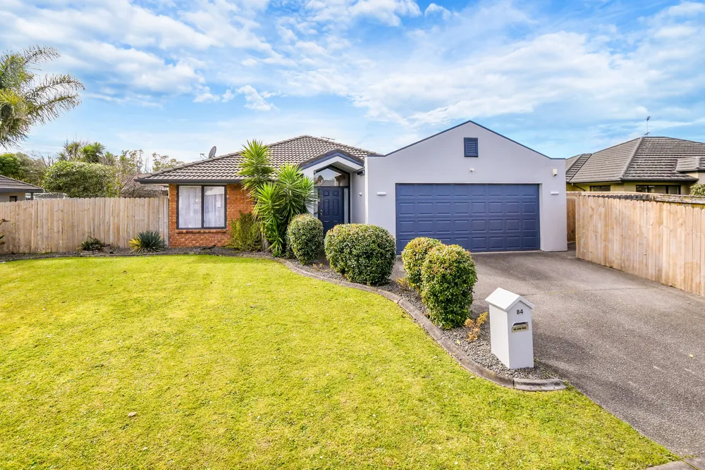 Photos of 84 Redcastle Drive