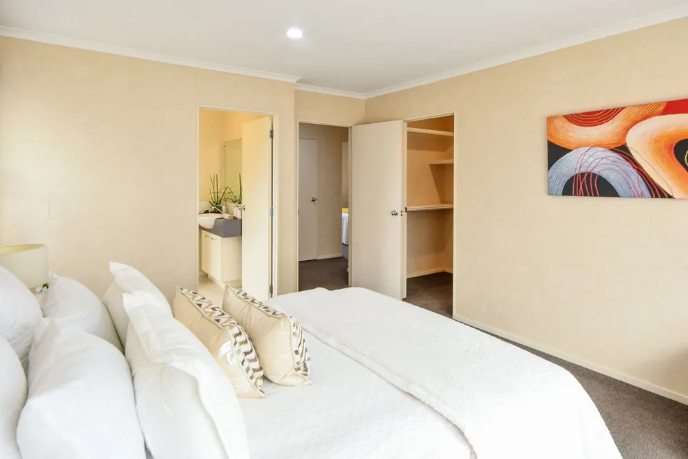 Photos of 84 Redcastle Drive