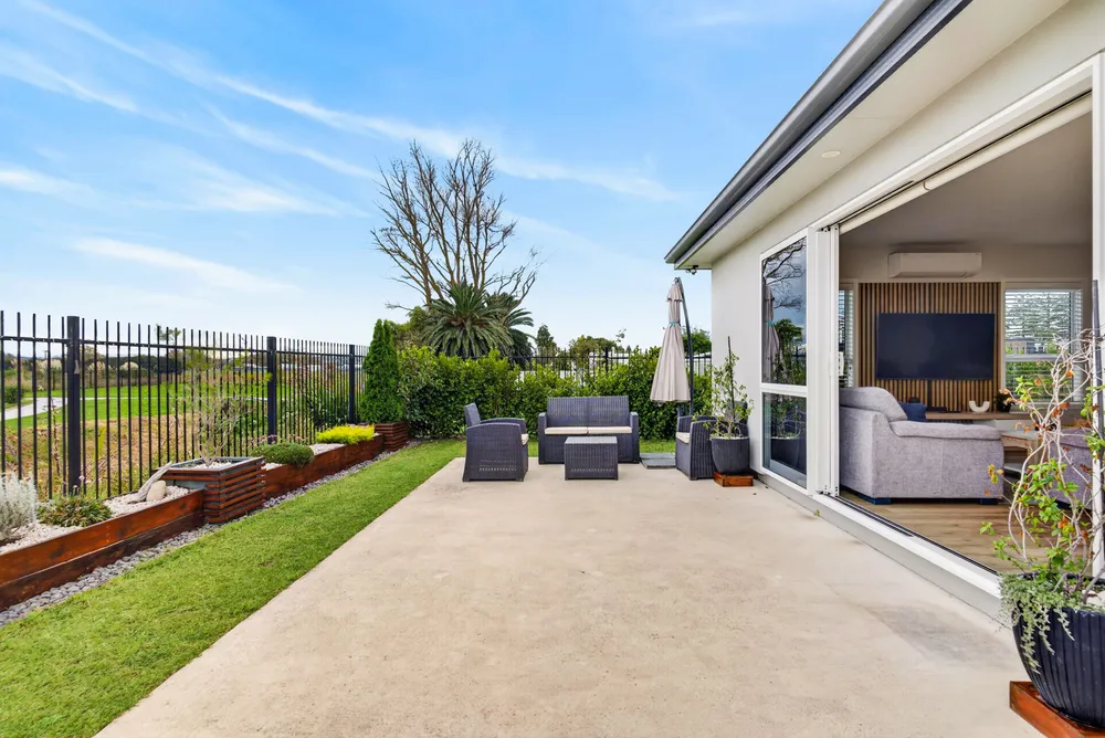 Photos of 27 Arrow Place