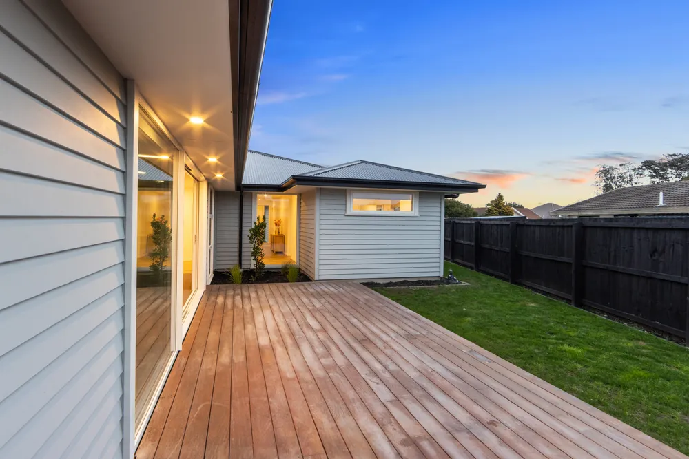 Photos of 2 Olearia Lane