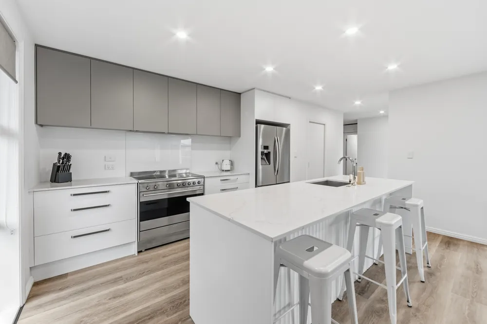 Photos of 2 Olearia Lane