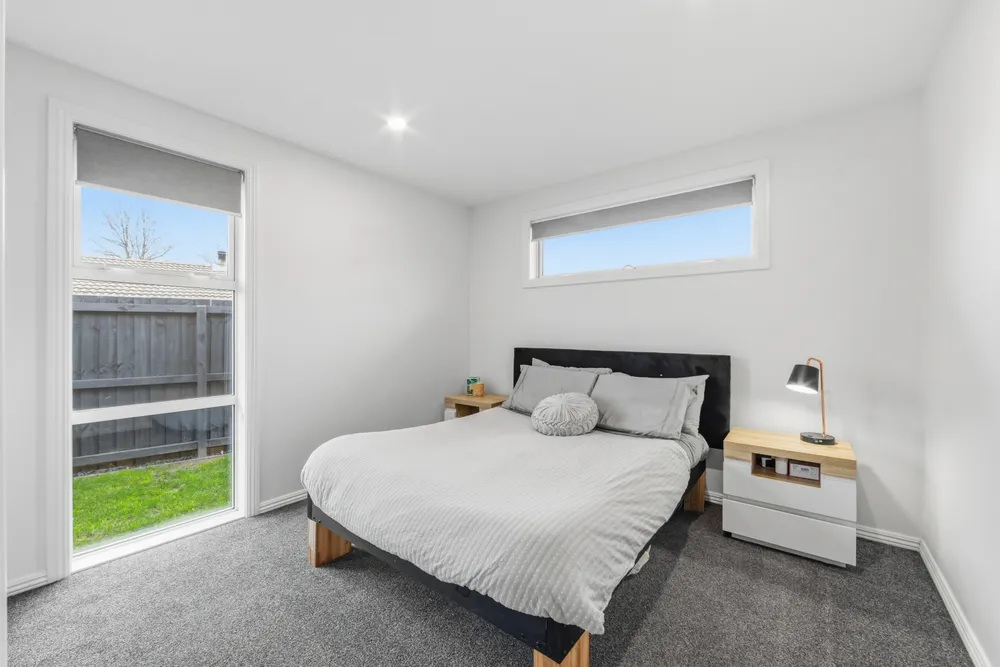 Photos of 2 Olearia Lane