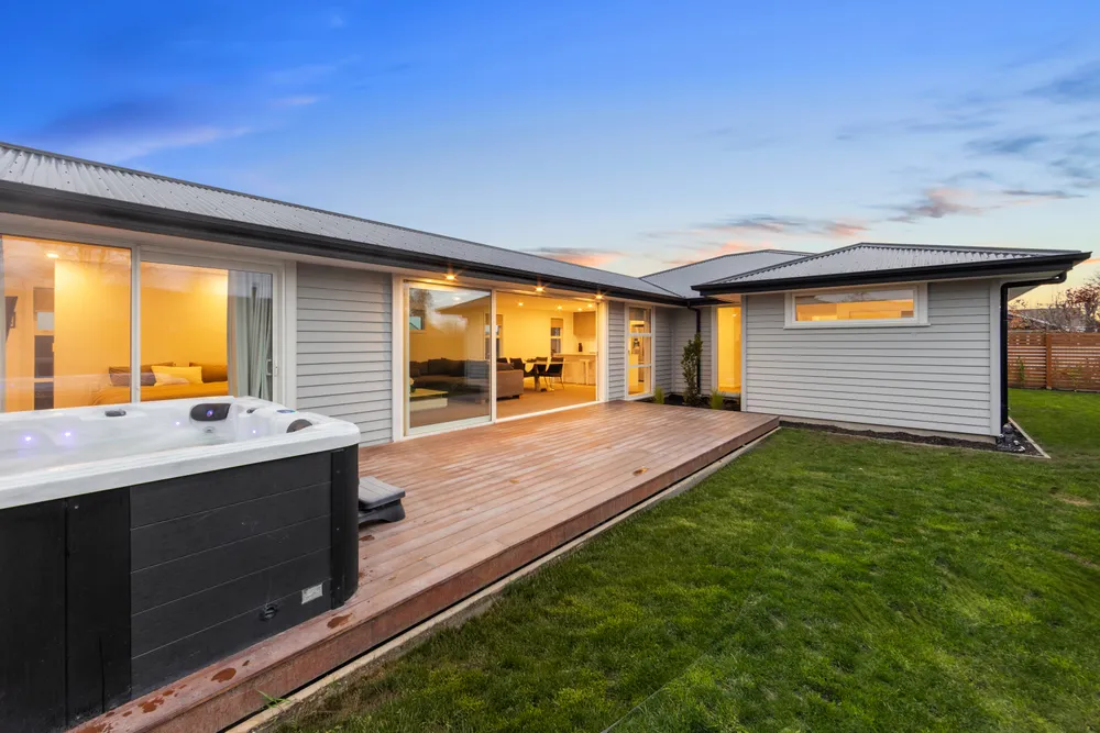 Photos of 2 Olearia Lane