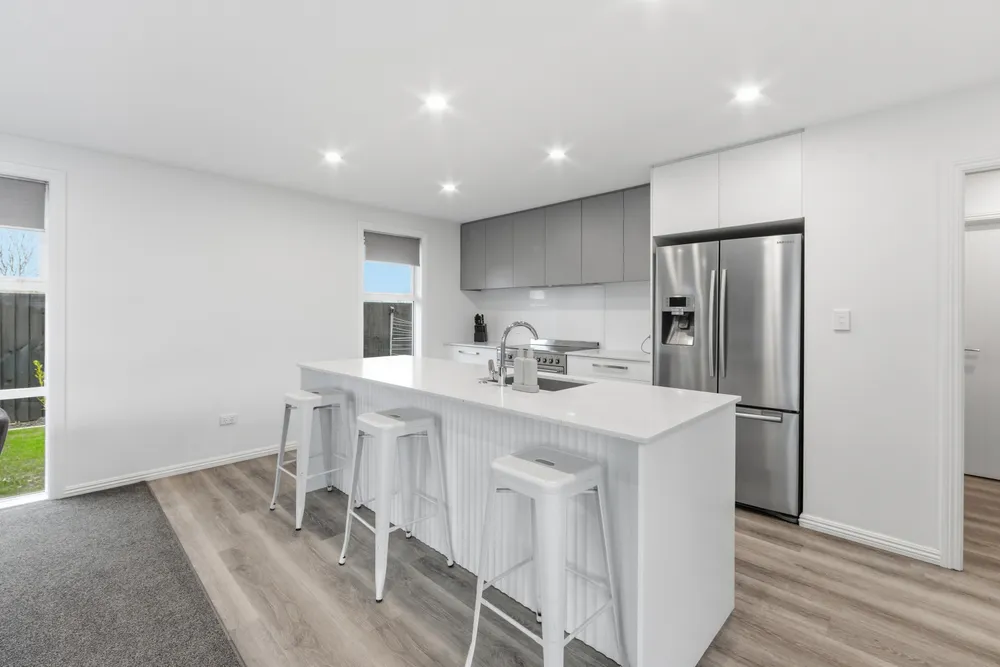 Photos of 2 Olearia Lane