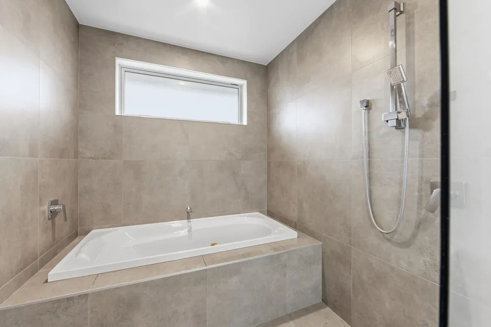 Photos of 2 Olearia Lane