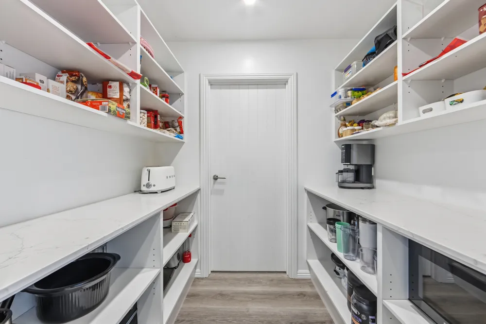 Photos of 2 Olearia Lane