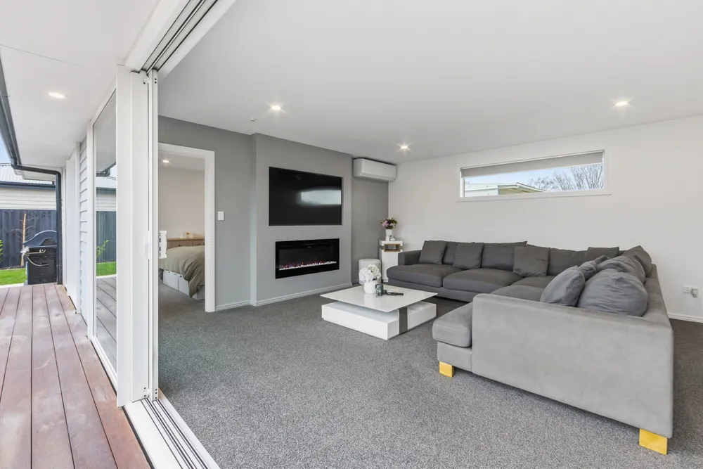 Photos of 2 Olearia Lane