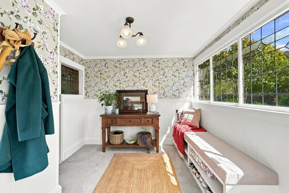 Photos of 6 Cardiff Avenue