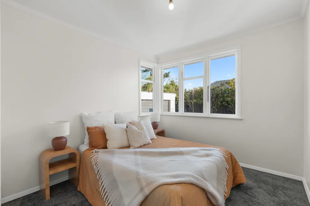 Photos of 5 Sealy Place