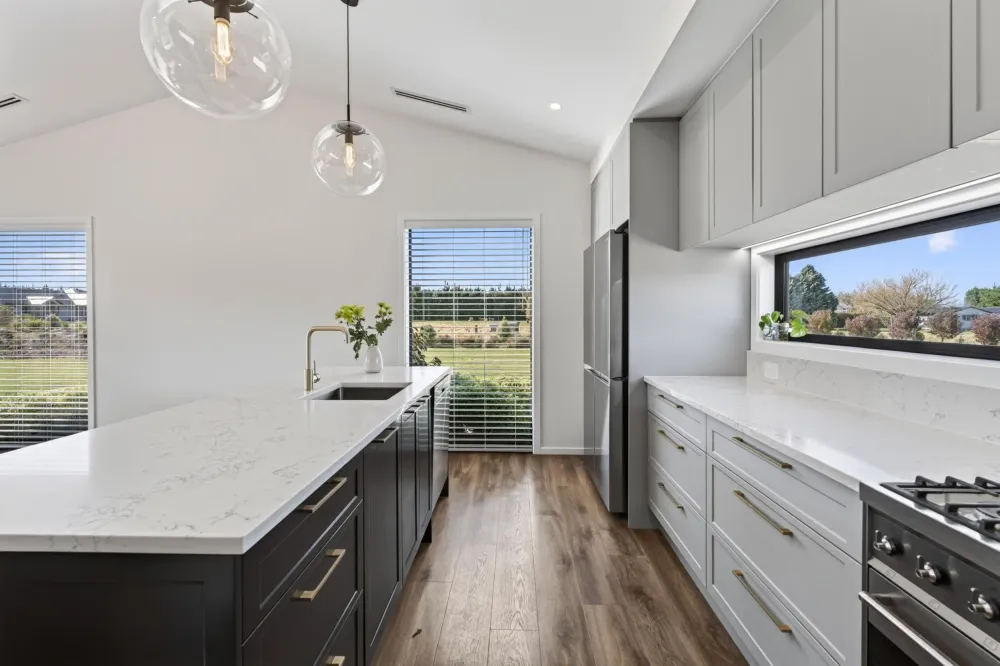 Photos of 215 Creyke Road