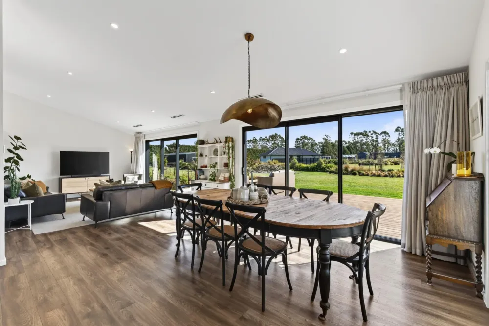 Photos of 215 Creyke Road