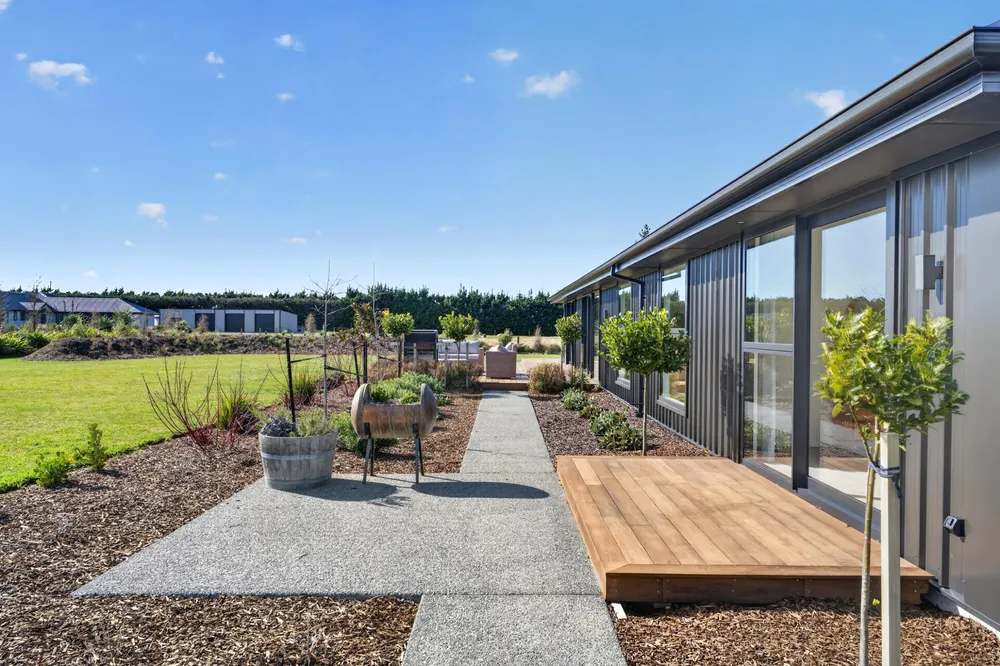Photos of 215 Creyke Road