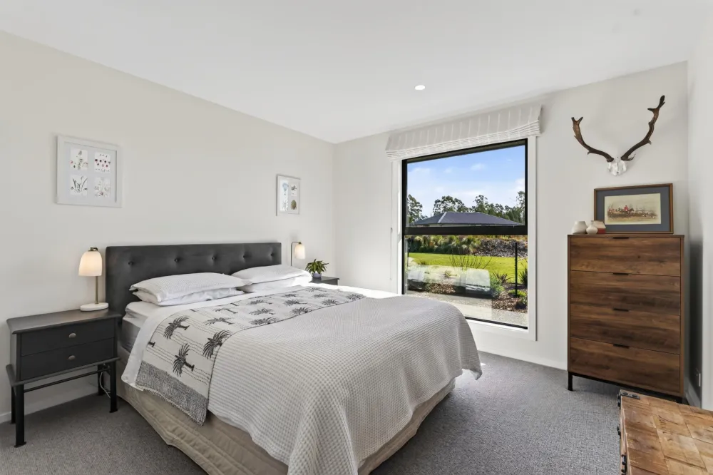 Photos of 215 Creyke Road