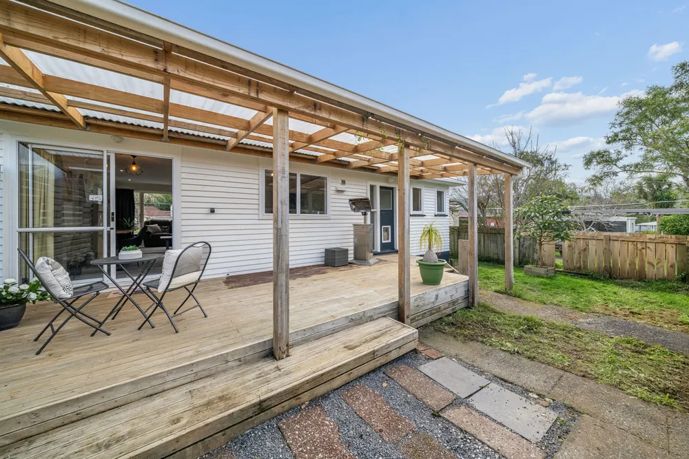Photos of 95 Hine Road