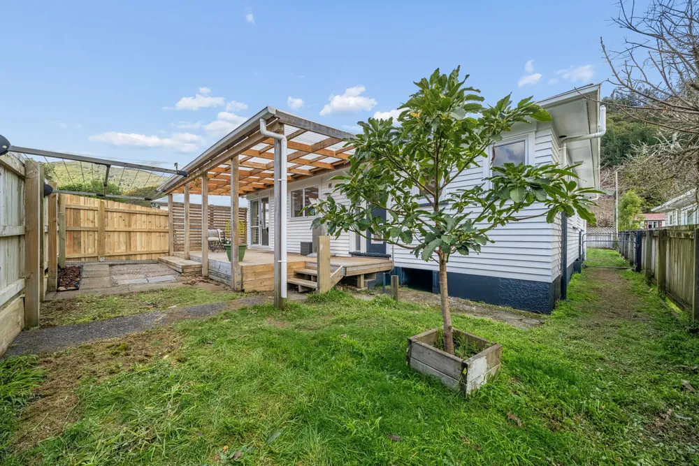 Photos of 95 Hine Road