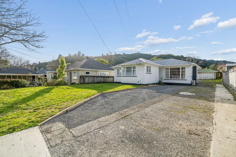 Photos of 95 Hine Road