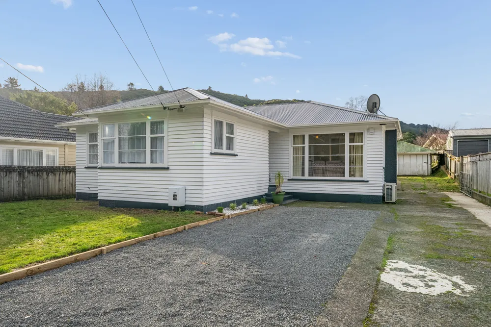Photos of 95 Hine Road