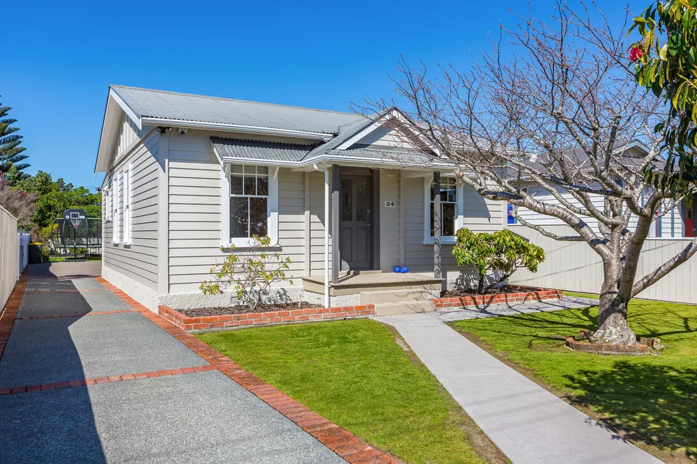 Photos of 1 Langford Street