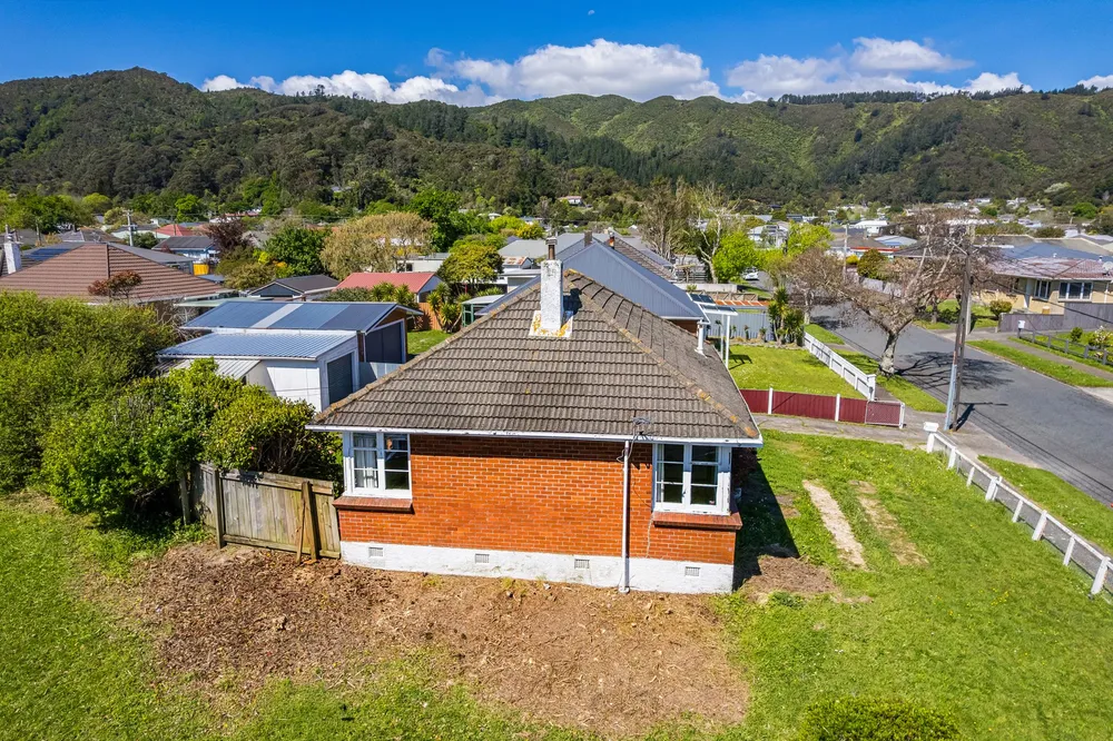 Photos of 1 Langford Street