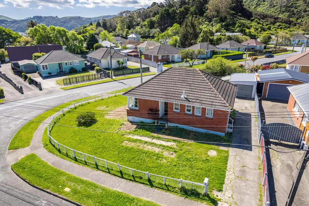 Photos of 1 Langford Street