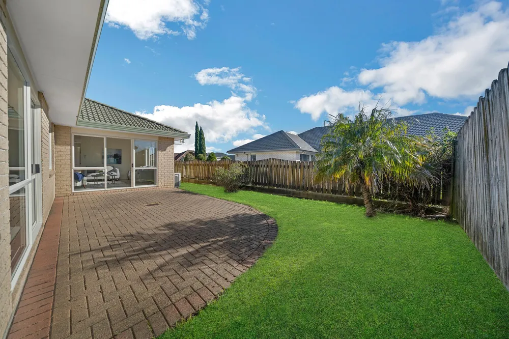 Photos of 1/15 Tolben Place