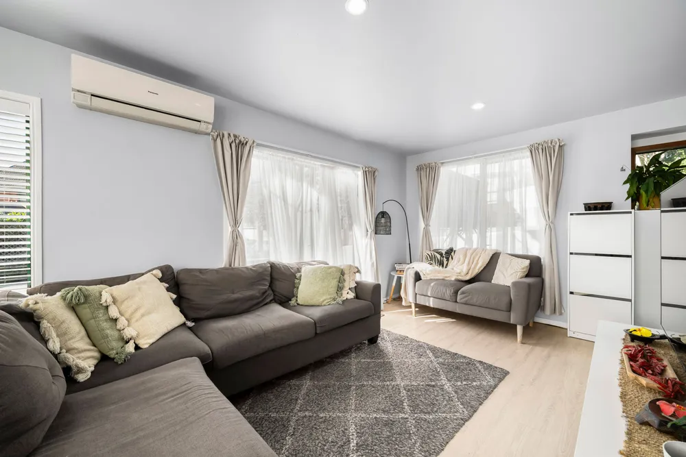 Photos of 94B Colwill Road