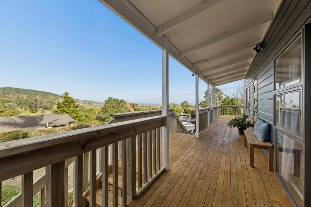 Photos of 8 Redmount Place