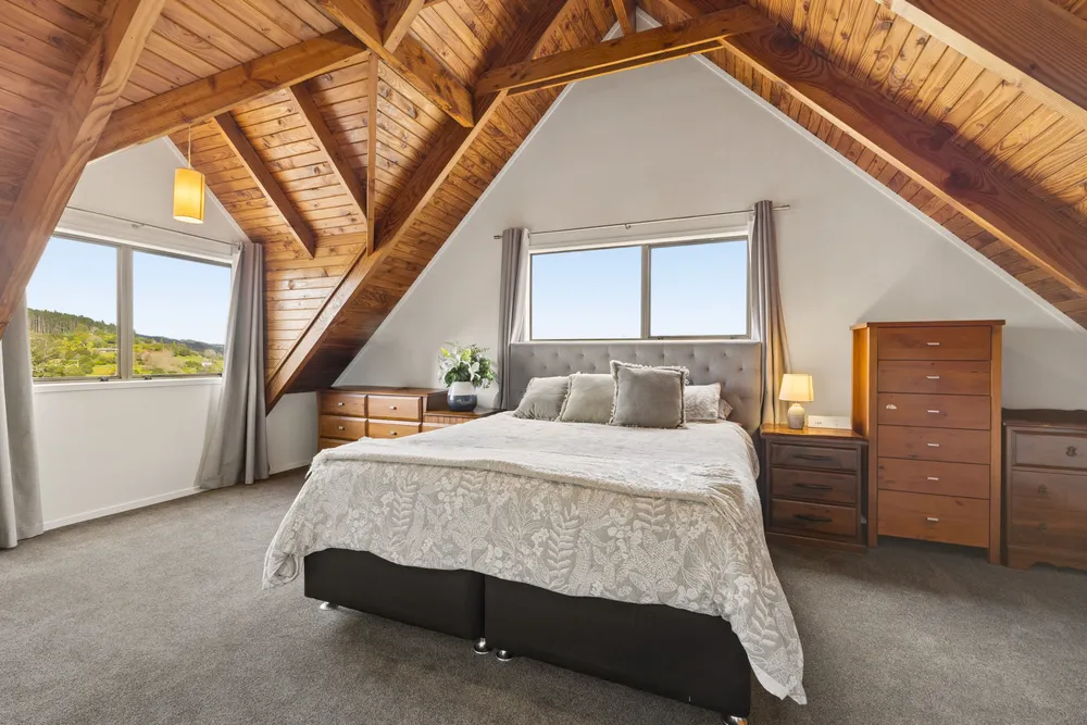 Photos of 8 Redmount Place