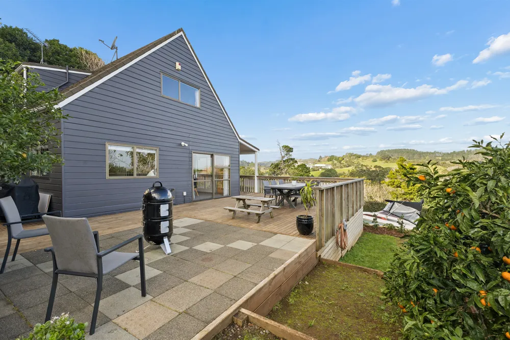 Photos of 8 Redmount Place