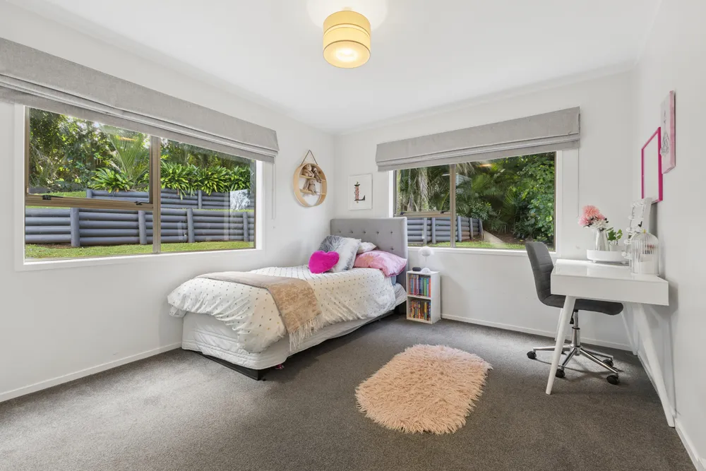 Photos of 8 Redmount Place